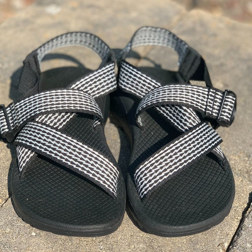 CHACO WOMEN'S Z CLOUD SANDAL SIZE 8